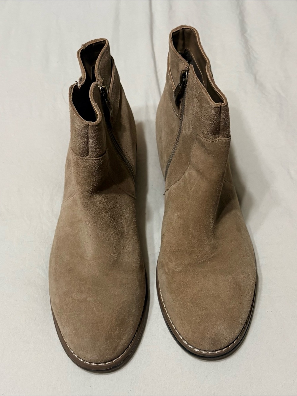 Franco Fortini Brayden 122723 Women’s Size 10 Taupe Suede Leather Ankle Boots